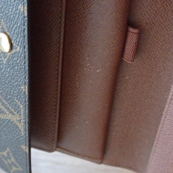 Authentic Louis Vuitton tri fold wallet - Picture 7 of 7